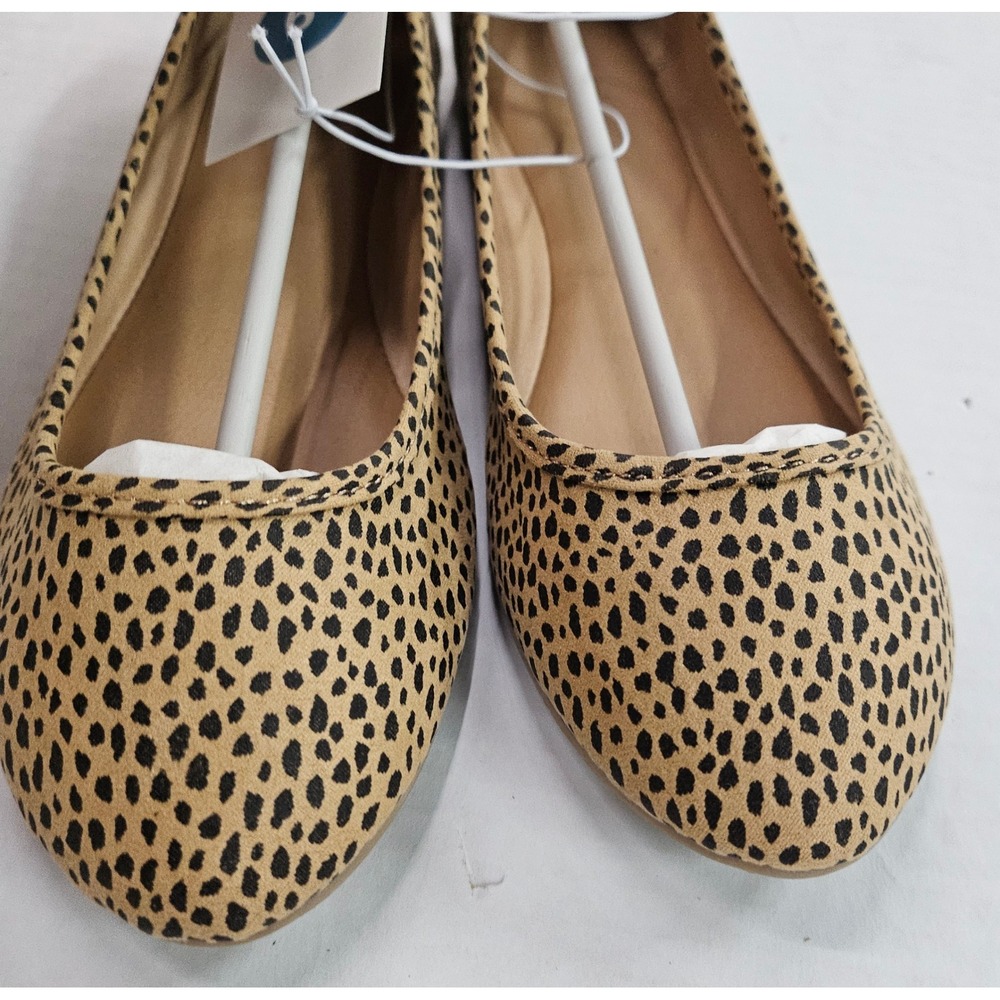 Universal Thread Everly Leopard Print Ballet Flats Brown Womens Size 6 NIB